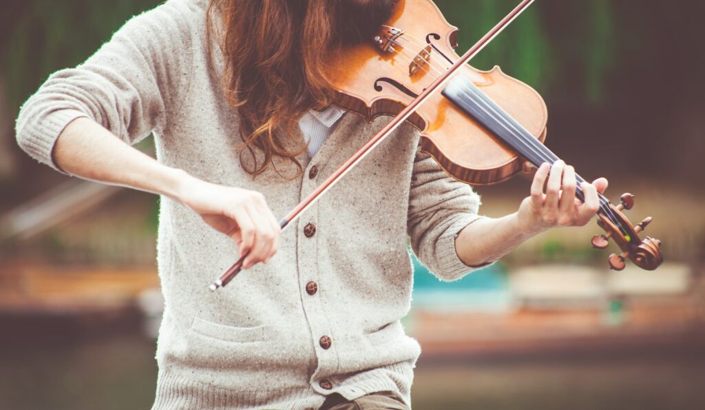 jouer d'un instrument de musique